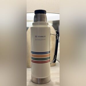 Pendleton Stanley Vacuum Thermos National Park beige rainbow 1.5 Qt Hot/Cold